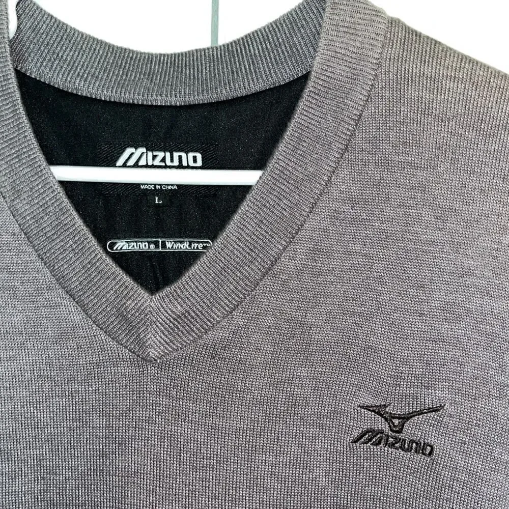 Grey Mizuno Performance Windlite Model lined Golf sleeveless sweater vest L